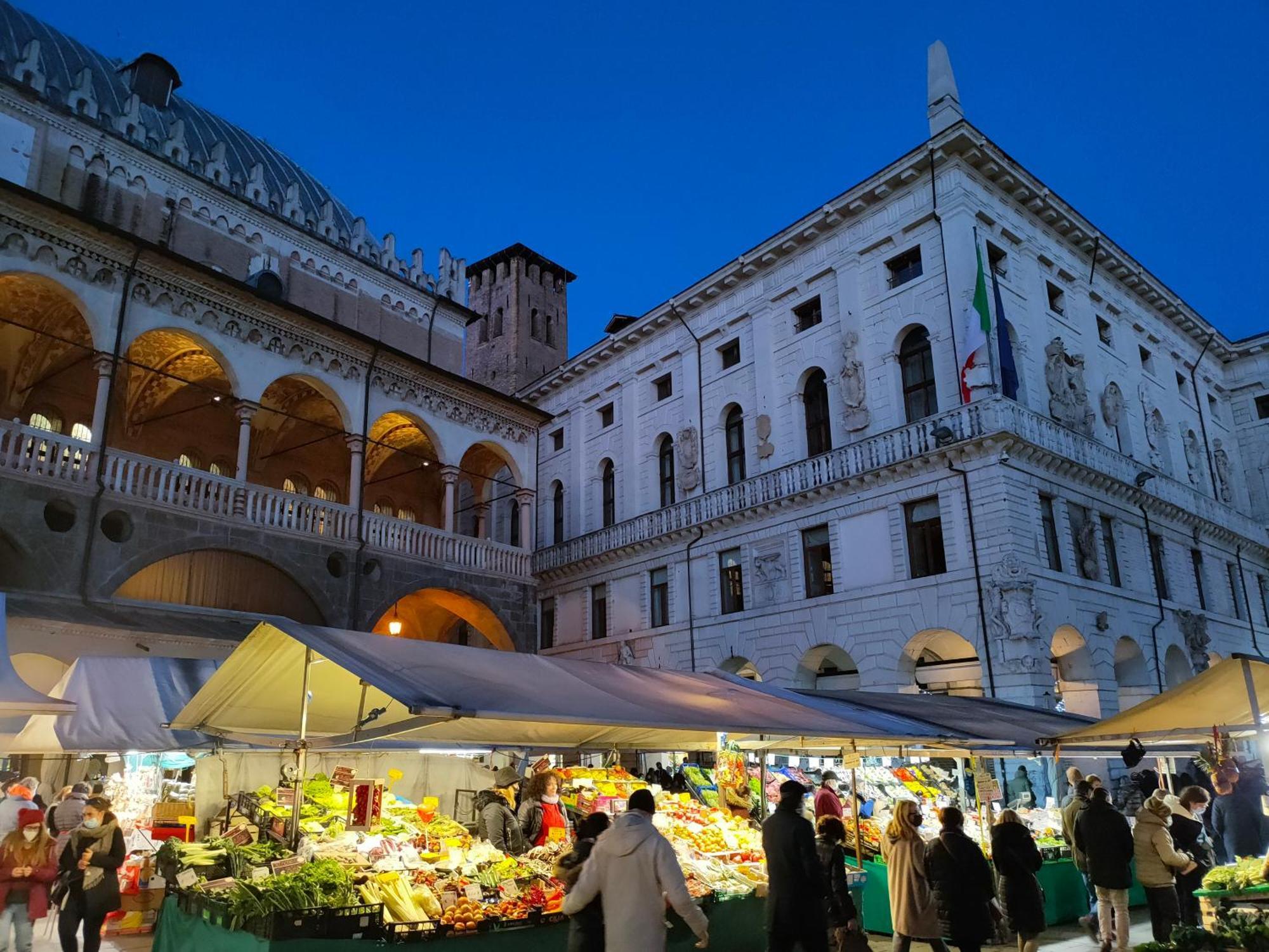 Officine Cavour Piazza Cavour Apartment Padova Bagian luar foto